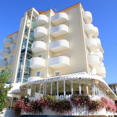 Salus Smart & Chic Hotel Lido di Jesolo Dış mekan fotoğraf
