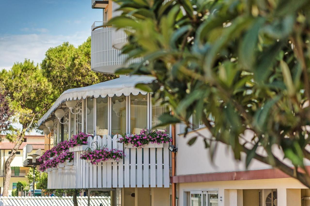 Salus Smart & Chic Hotel Lido di Jesolo Dış mekan fotoğraf